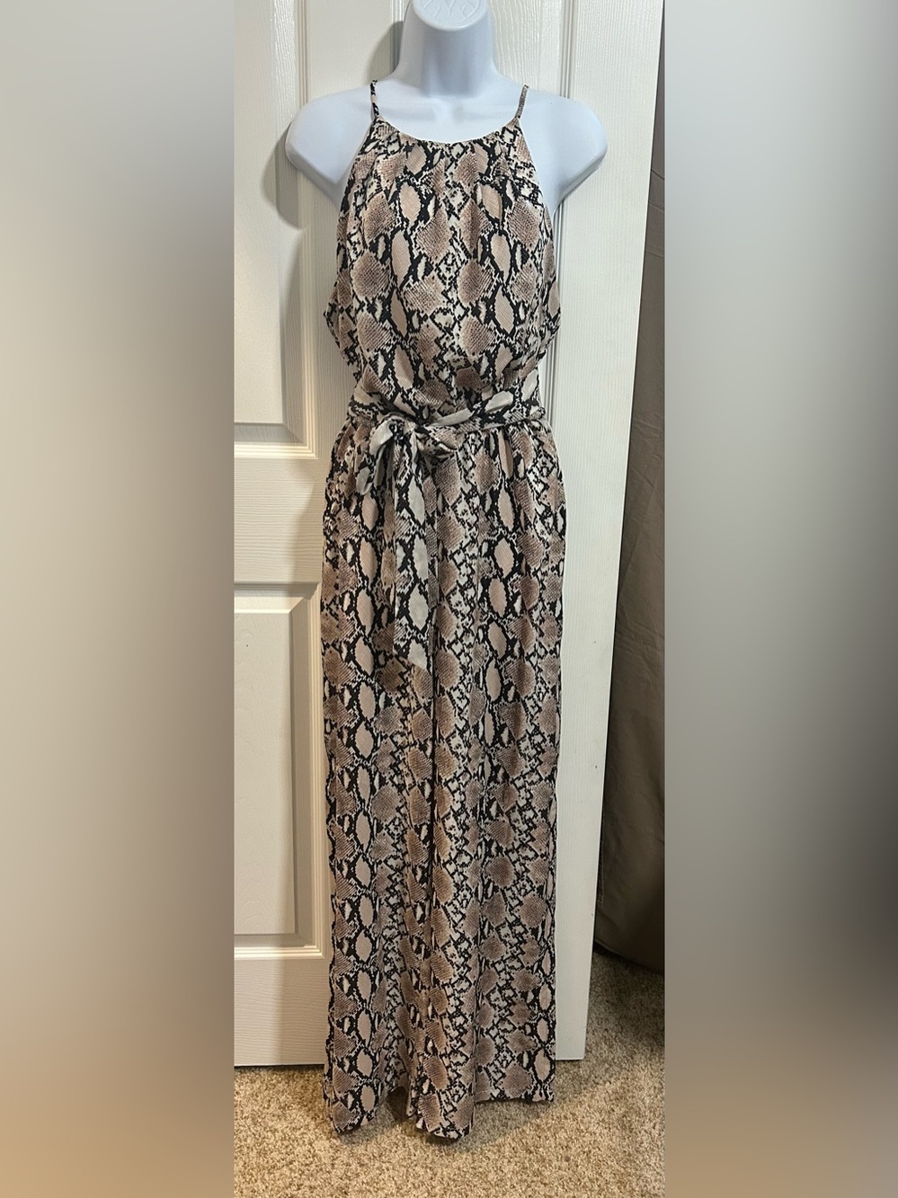 Snake Print jumpsuit with Tie Waist - Beige Black